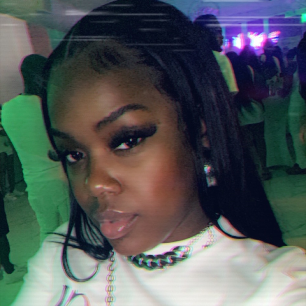 Meet your Posher, Paige